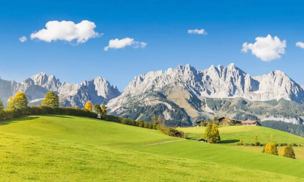 Im Sommer die majestätischen österreichischen Alpen erkunden: Die besten Wanderwege